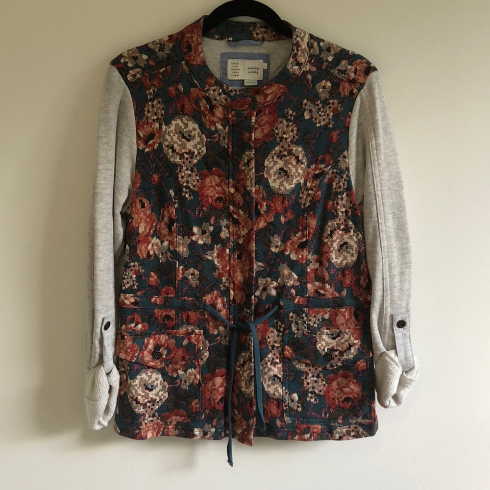 Casual and cute sweater jacket.